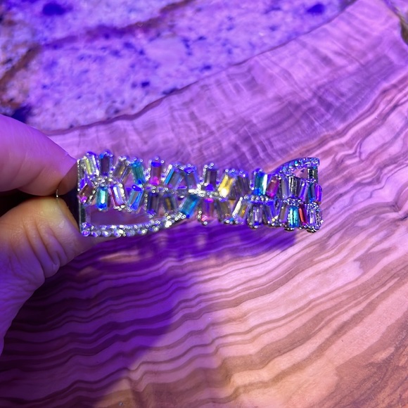 Bracelet, Multi Colored Stone Silver Bracelet, Opens on the side, 3” - Picture 6 of 7